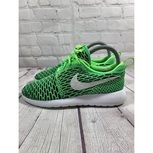 Nike Roshe One Flynit Athletic Running Shoes Women's Size 6